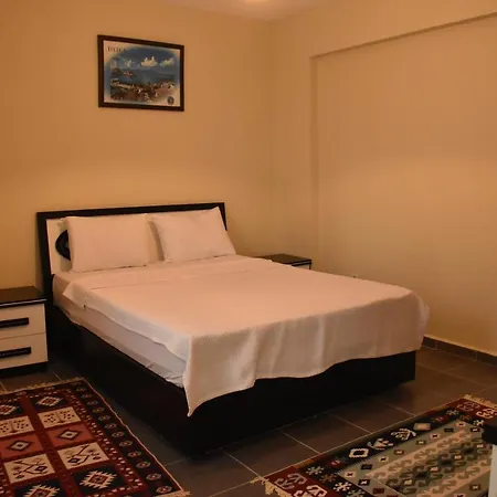 Ξενοδοχείο με διαμερίσματα Guersel Apart Otel